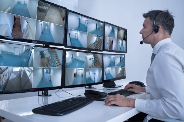 A-Combined-Security-Solution-That-Leverages-AI-Human-Intelligence-Is-The-Answer